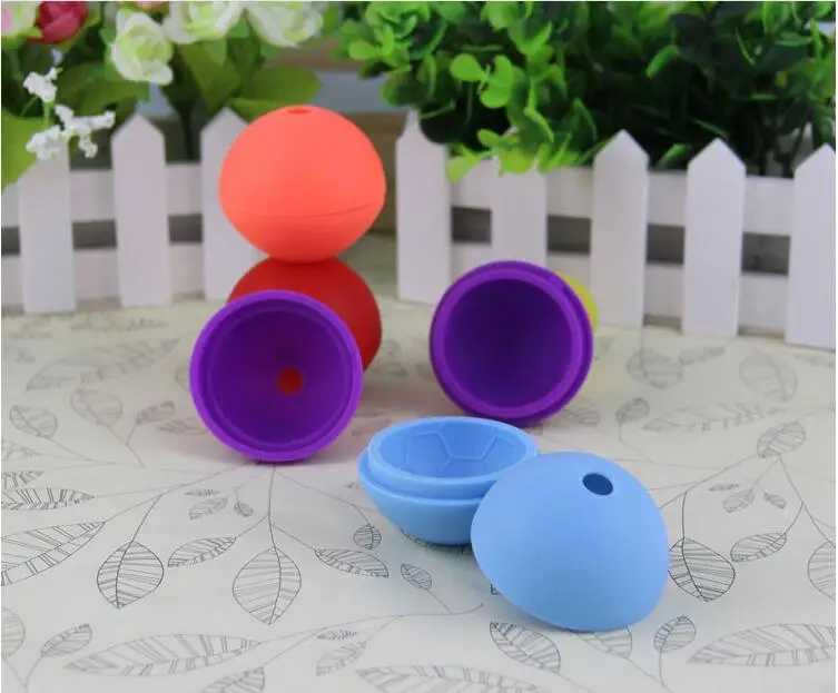 Hot sell  100pcs 2.5 inch Silicone Ice Ball Maker Mold Sphere Large Brick Round Ice Hockey Tray Whiskey DIY Mould