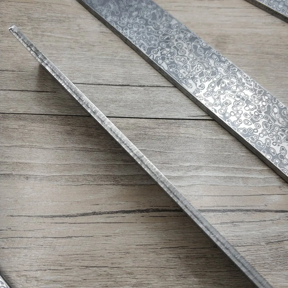 VG10 High Hardness Rose Sandwich Pattern Damascus Steel Raw Material DIY Blade Blank Knife Customizable Steel Strip