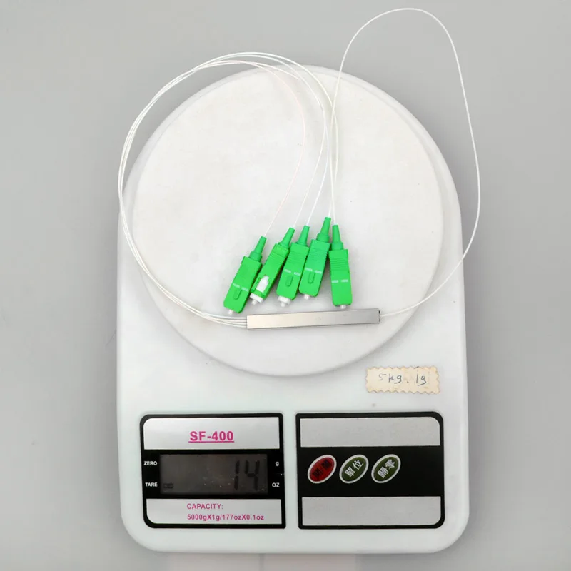 10 قطعة مقسم الألياف البصرية 1 : 4 SC APC أنبوب فولاذي صغير نوع PLC 1x4 مقسم بصري 1-4 CATV FTTH مصنع OEM