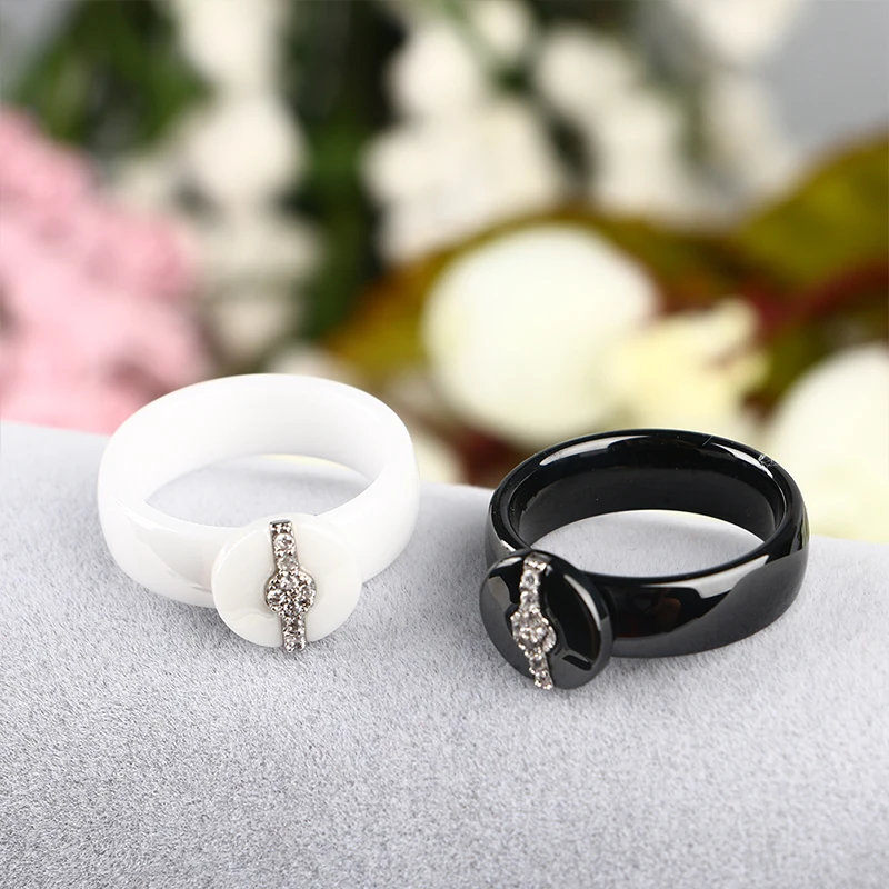 2019 Women Female Party Jewelry Rings Round Flat Cabochon Crystal Zircon Decorate Noble Fashion Ceramic Rings For Women Jewelry