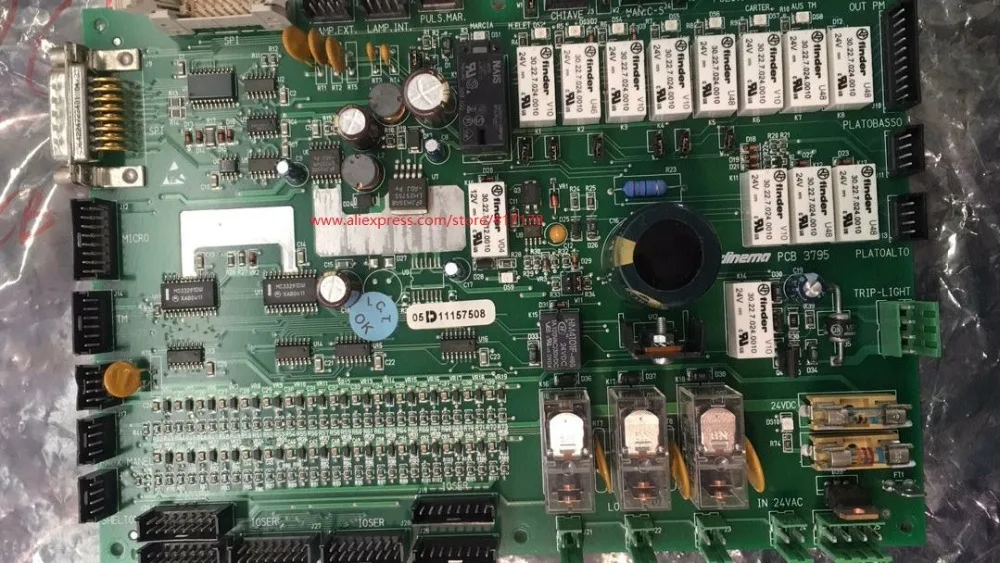 سانتوني سلس الملابس الداخلية آلة SM8-TOP1 استخدام مجلس PCB 3795