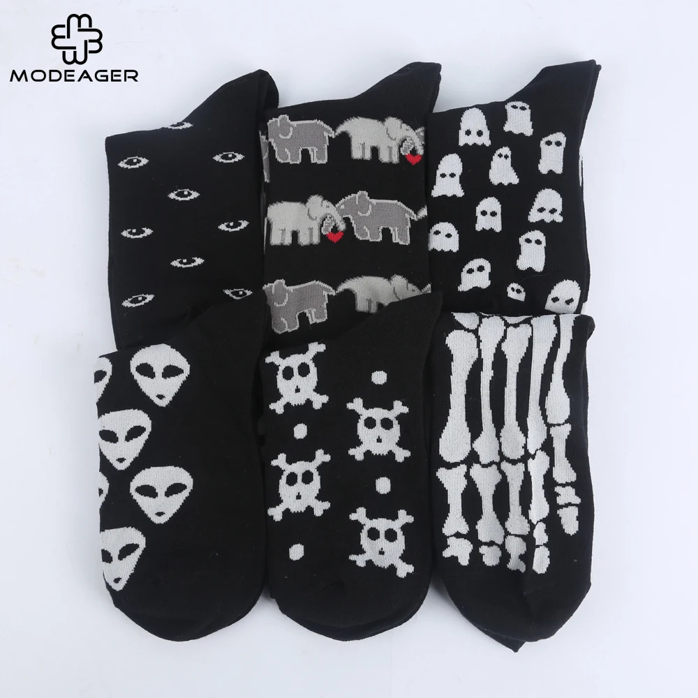 Modeager Fashion Hip hop Black Color Skeleton Alien Halloween Cool Women Socks Cotton Soft Summer Thin Novelty Socks for Women