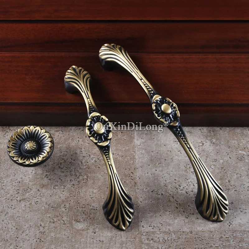 

Retro Vintage 10PCS European Solid Brass Kitchen Cabinet Door Handles Cupboard Wardrobe Drawer Wine Cabinet Pulls Handles&Knobs