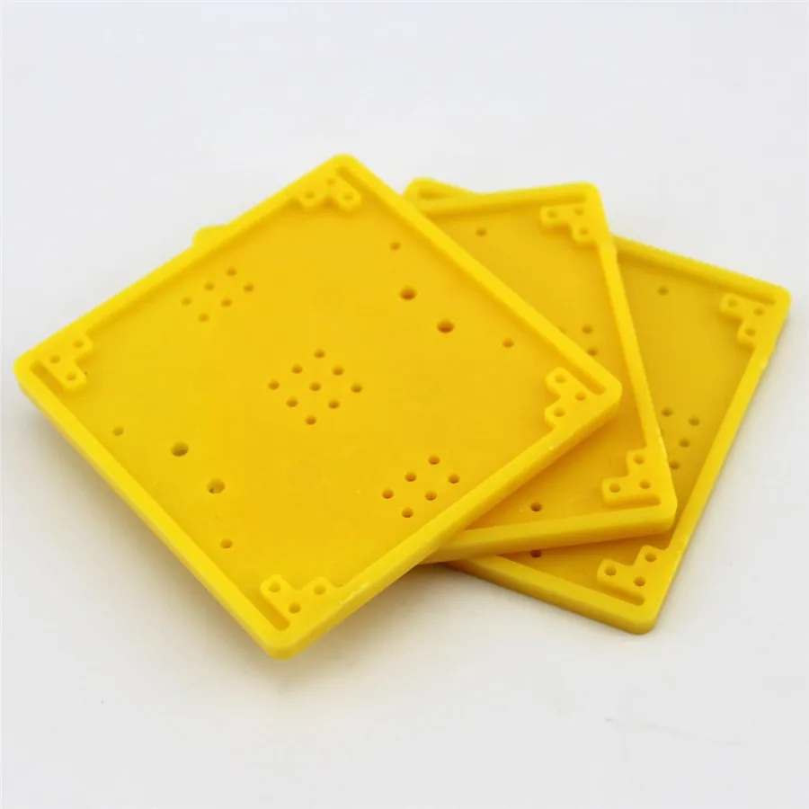 2pcs/pack J472 75*75mm Yellow Plastic Square Plate Multi Aperture ABS Model Baseboard Free Shipping Russia