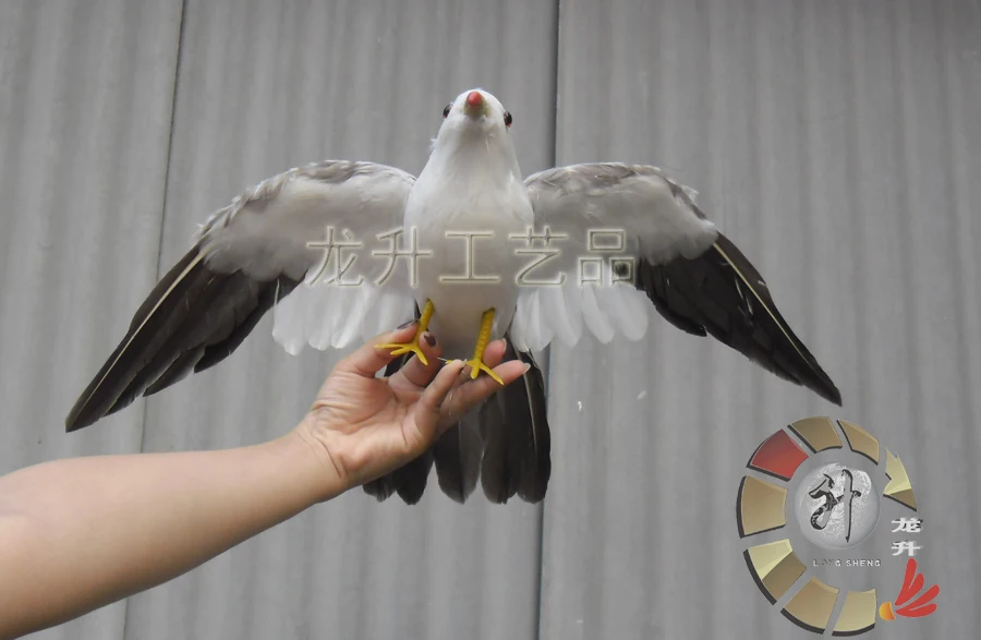 

32x50cm artificial spreading wings Bird feathers seagull toy model home decoration Performing prop gift h1090