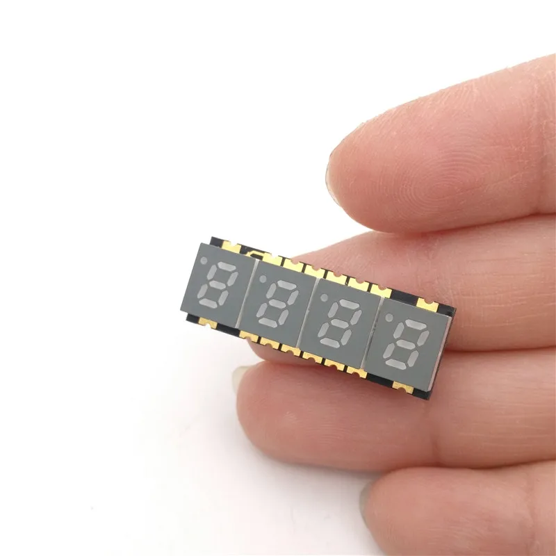 10 Pcs 4 Bit 0.2 Inch Smd Digital Tube Led Display Rood Licht 7 Segment Common Cathode/Anode
