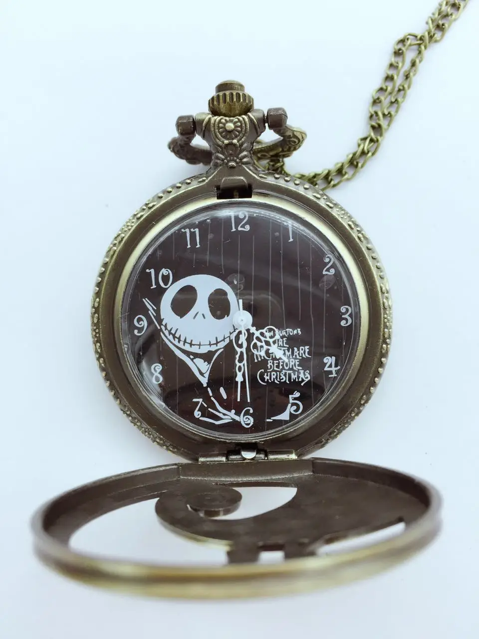 Nightmare Before ChristmasBronze antiques Hollow out Modern clock men and woman Necklace pocket watches