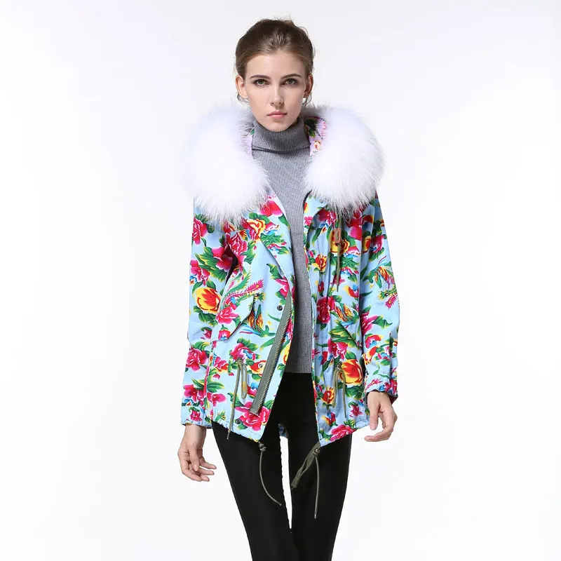 New Arrival Chinese Wind Winter Cream Fur Coat, White Big Collar Short Style Floral Fashion Mrs. Aquamarine Coat Free Shipping