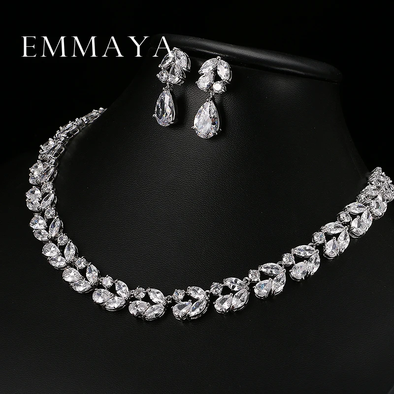 Emmaya Romantic Luxury Set Jewelry Flower Design Water Drop AAA CZ Crystal Wedding Jewelry Sets For Brides Gold Color Jewelry