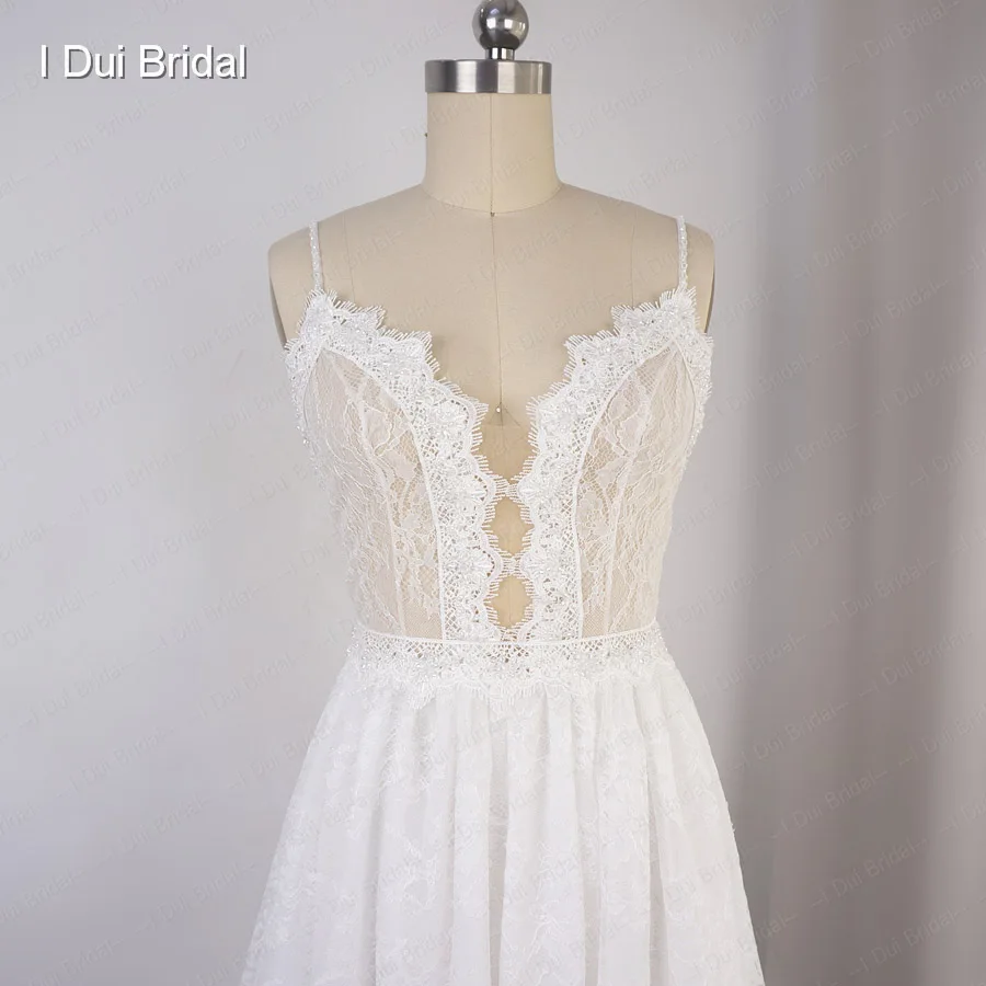 Robe de mariée en dentelle à bretelles Spaghetti perlées, effet d'illusion, encolure, jupe courte à l'intérieur, robe de mariée sur mesure en usine