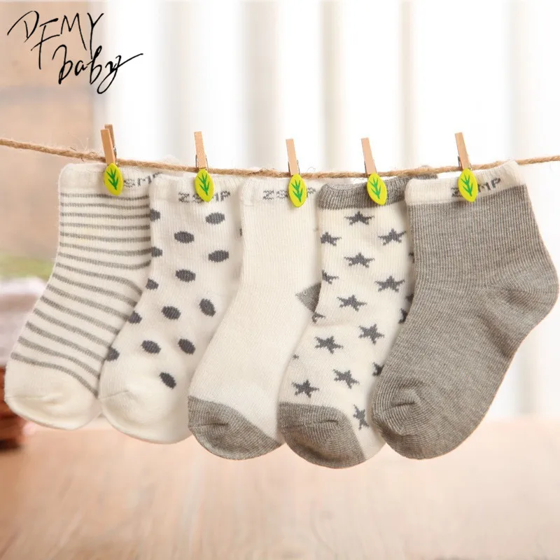 10 pièces/lot = 5 paires de chaussettes en coton pour bébé, chaussettes de sol pour nouveau-né, chaussettes courtes pour fille et garçon