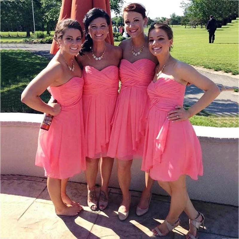 New Arrival Maid Of Honor Dresses Coral Bridesmaid Dresses For Wedding Chiffon Knee Length Cheap Bridesmaid Gowns Custom Made