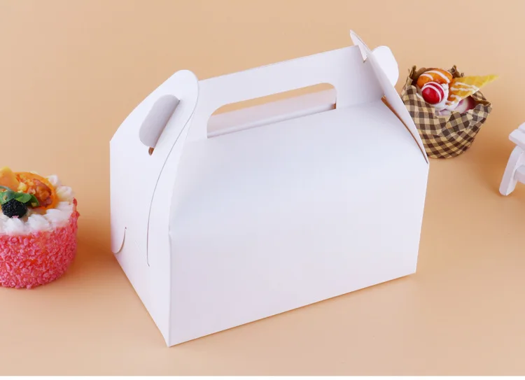 50pcs 16.2*9*8cm White/Kraft Paper Mousse portable Box gift packaging boxes Cookie Candy cake gift boxes Event Party Supplies