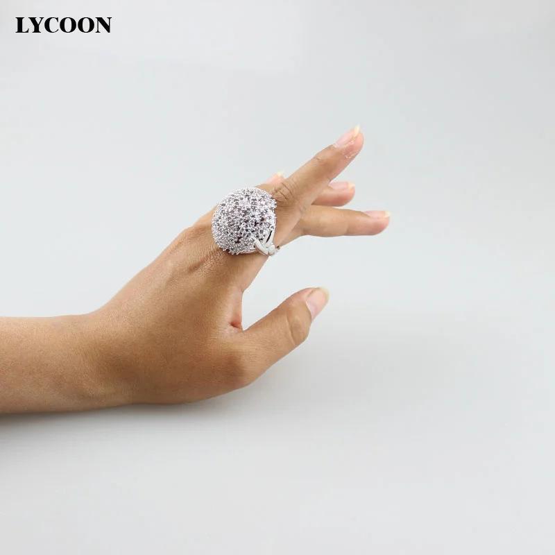 LYCOON Hot sale white Austrian CZ Crystal elegant Engagement Rings silver plated luxury cubic Zirconia prong setting women ring