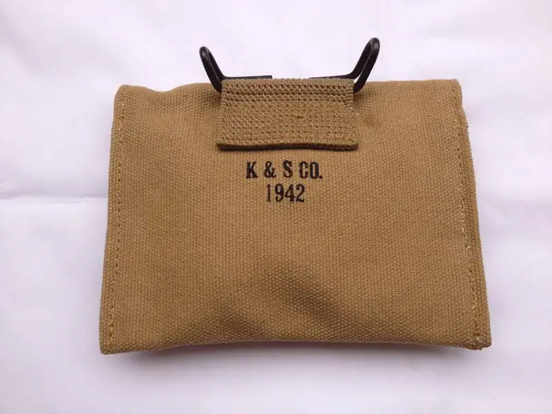 WWII US Army First Aid Pouch 1942 - US050