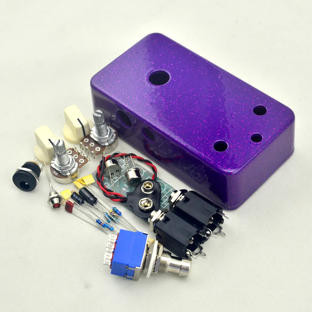 Vintage Fuzz Face DIY Guitar Pedal Kit with Germanium AC128 Transistors and 1590B Pre-drilled Enclosure