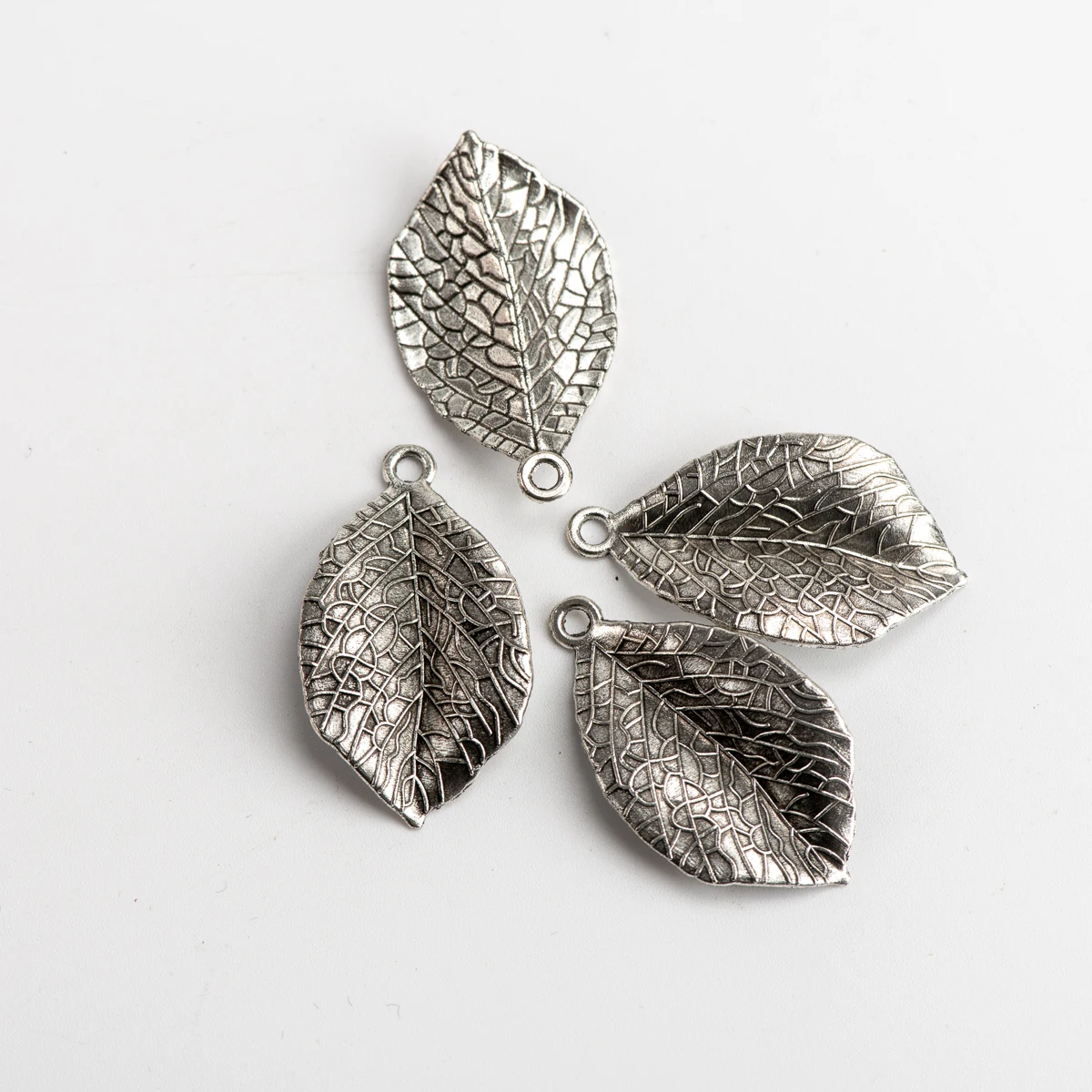 Flowers Style Leaf DIY Alloy Pendant For Crafts Charms Jewelry Findings & Components For Jewelry Making #JZ109