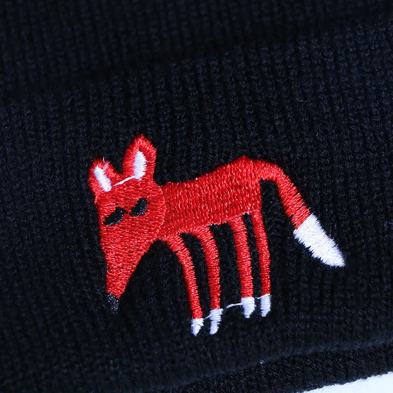 Knitted Beanies Hat With Embroidery Little Fox Autumn And Winter Easy To Matching Beanie Hats Multicolored Cap windproof Caps