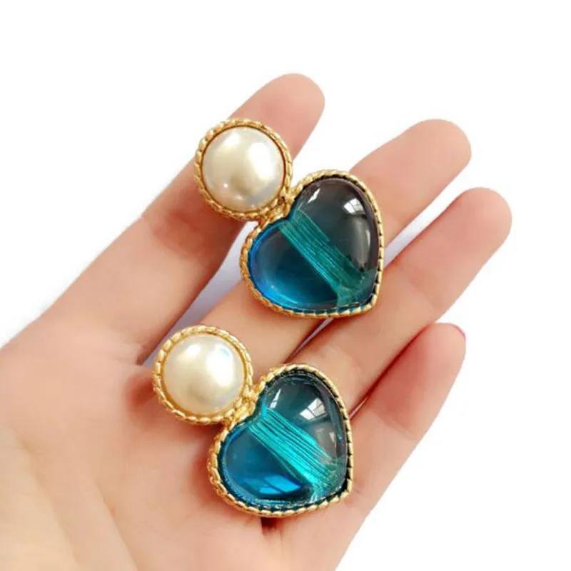 Cute Alloy Heart Pendant Clip Earrings For Women Elegant Imitation Pearl Resin Charm Clip Earrings Fashion Jewelry Pendientes