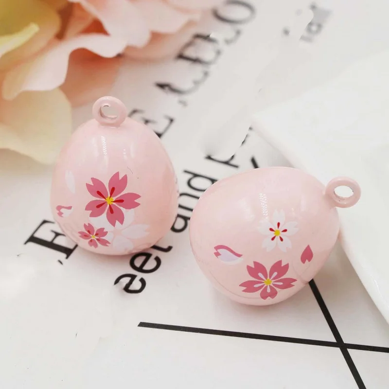 2 Pcs Jepang Daruma Sakura Boneka Ingin Jingle Bells Keberuntungan Dekat Charms Liontin Aksesoris Perhiasan Kerajinan Temuan