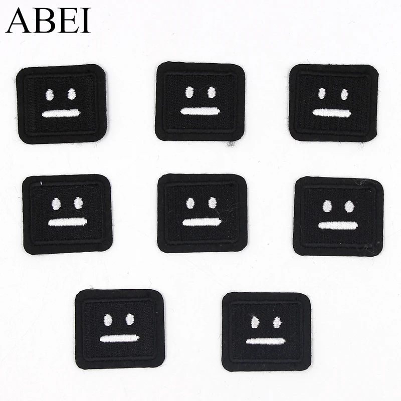 10pcs/lot Sew Patches For Clothes Badge Embroidered Sew On Patch For Clothing Backpack Jeans Smile Face Appliques Patches