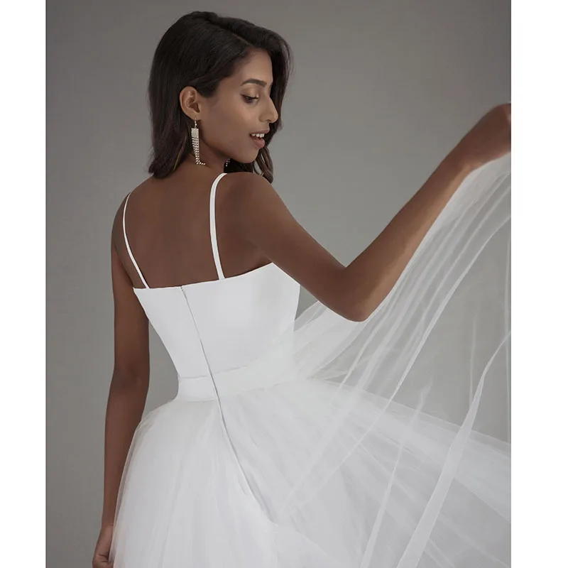 Spaghetti Sangle Plage Robes 2018 Nouvelle Robe De Mariage Noiva Praia Simple Blanc Tulle Robes de mariée Faite sur commande taille plus