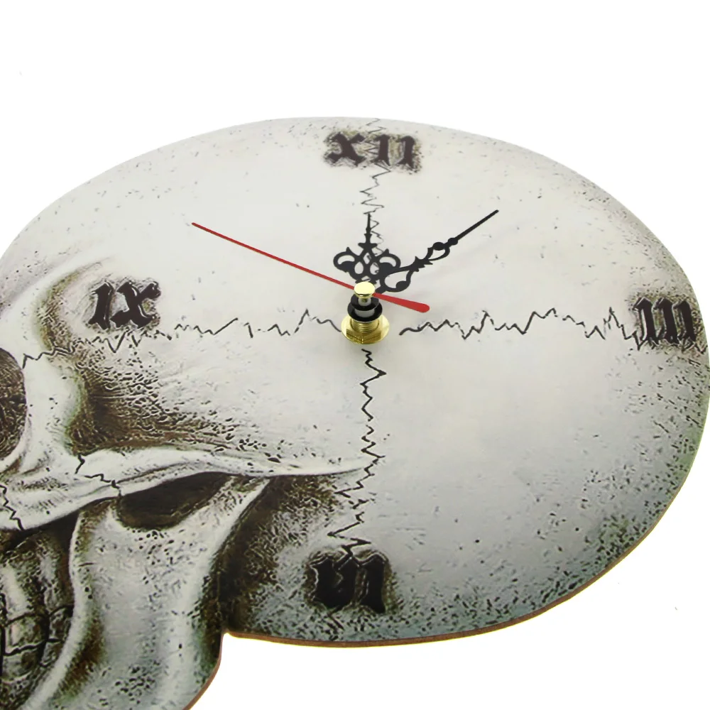 Gothic Tempore Mortis Vault Skull Wall Clock Halloween Home Decor Wall Clock Creepy Gothic Skeleton Clock Watch Roman Numerals