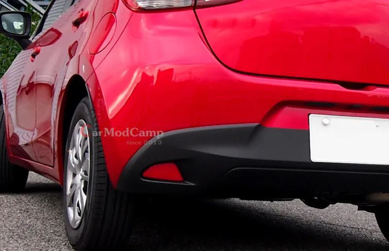 Car Accessories Plastic Rear Tail Fog Light Lamp Reflector Panel Cover For Mazda 2 Demio Hatchback 2015 2016 2017