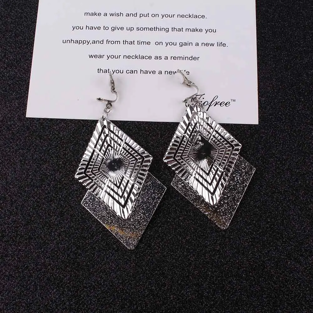 Long clip on earrings For Women square Classic Pattern Hollow Round non pierced earrings ear clips bridal women jewelry earrings