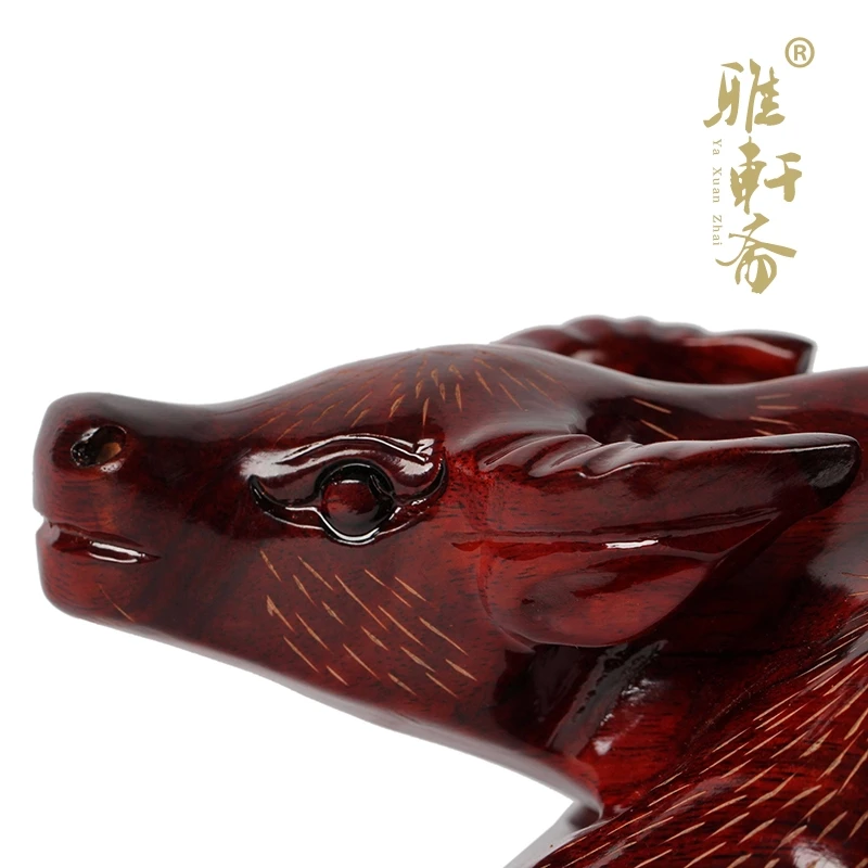 T rosewood woodcarving and ox woniu wood brought reminders Cai feng shui ornaments business gifts