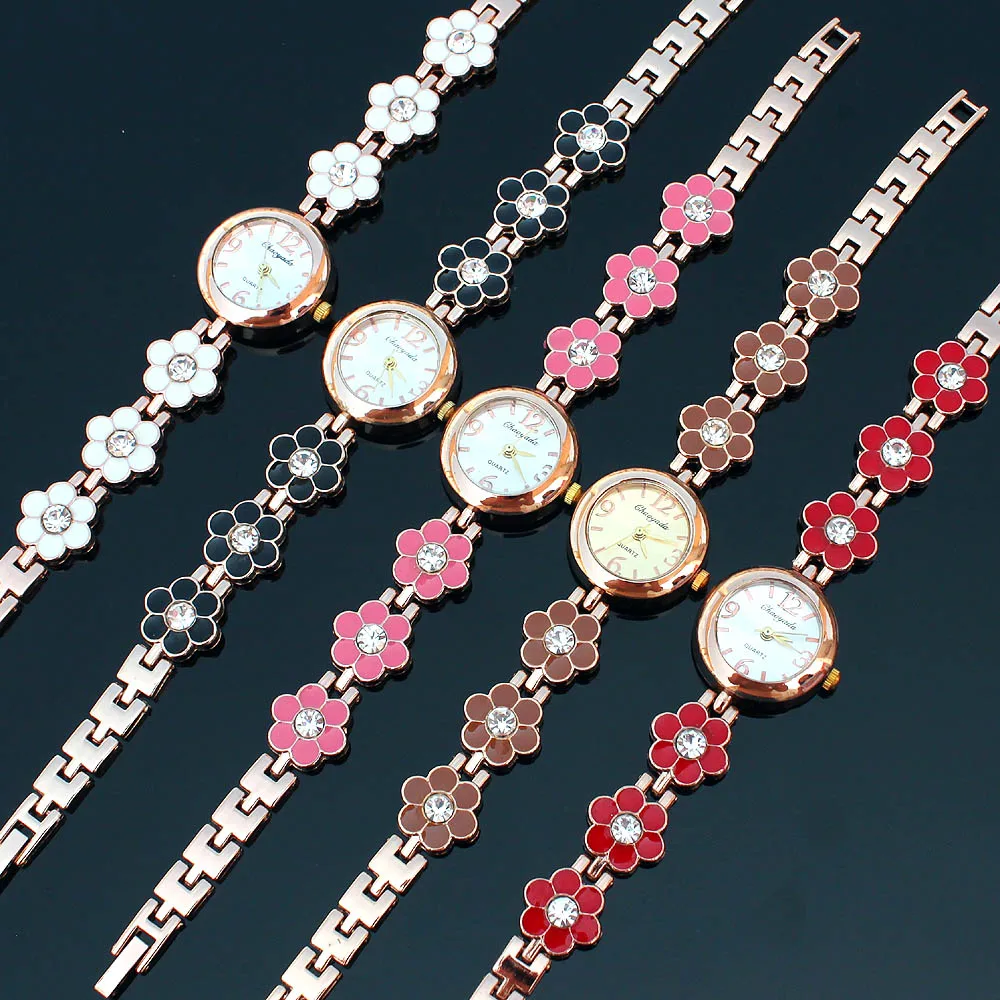 

Women Watches Fashion Casual Bracelet Watch Women Relogio Flowers Rhinestone Analog Quartz Watch Clock Female Montre Femme