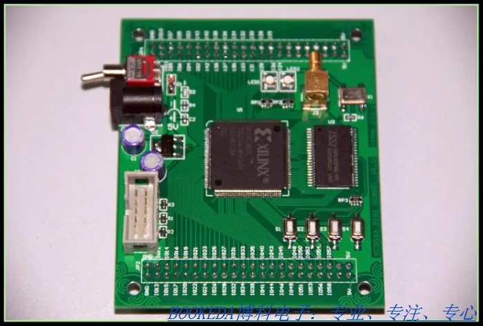 CPLD XC95144XL Minimum System Development Board with SRAM