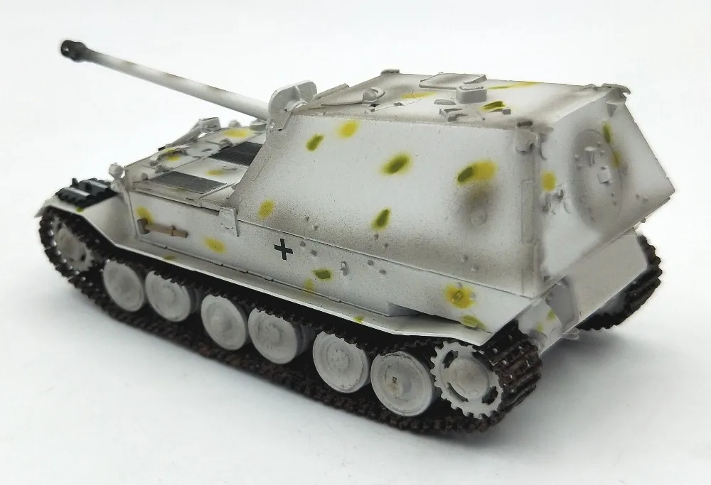 1:72 German Ferdinand heavy tank model Kursk snow coated  player 36224