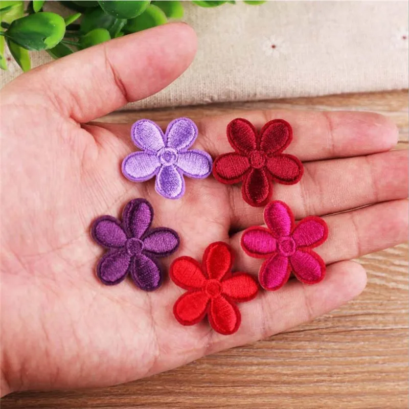MAXSIN FUN 10PCS Cute Small Flower Patches Iron On Applique Parch Kids Bags Dress Embroidery Stickers DIY Decals Decorative image 4