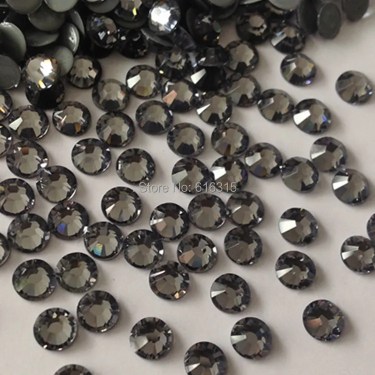 hot! newly arrival rhinestones of hot fix ss20 in black diamond  with 7 big 7 small shiny stones for rhythmic clothes wholesale