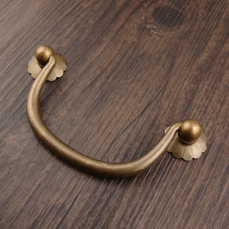 Vintage Brass Handles Retro Flower Handle Tab Drawer Cabinet Jewelry Box Screws Knobs Decorative DIY Furniture Hardware,1Set