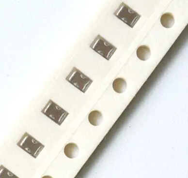 Kostenloser Versand Elektronik Los durchführung durch Kondensatoren 0,47 uf 470nf 16v 2a emi drei Filter kondensator nfm21pc474r1c3d