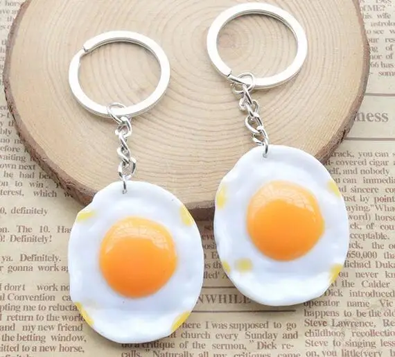 100pcs/lot fedex fast creative style woman man resin fried egg keychain simulated egg key ring