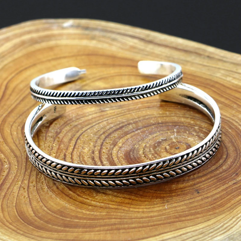 XIYANIKE Hot Selling Silve Plated  Silver Color Vintage Decorative Leaves Pattern Open Bracelet Bangle For Women Men