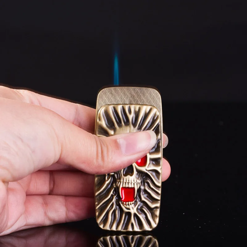 Creative Skull Carving Metal Lighter Compact Jet Lighters Straight Flame windproof Cigarette Lighter Inflatable Gas Butane fire