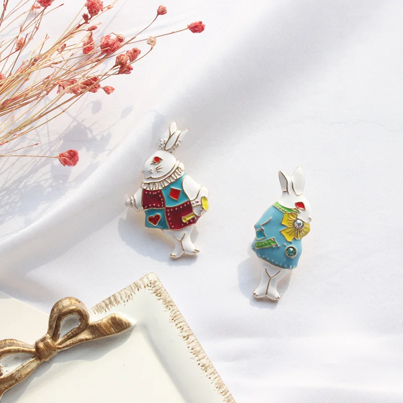 Metal Enamel Mr Miss Rabbit Alice In Wonderland Brooches Badges For Women Girls Gifts Backpack Clothing