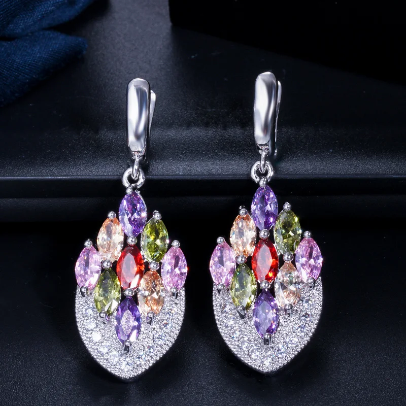 CWWZircons Vintage Anchor Shape Dangle Drop Long CZ Red Purple Crystal Earrings for Women Fashion Jewelry Accessories CZ447