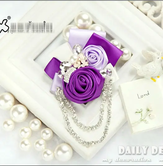 Custom! A set of Party / wedding corsage + wrist flower bride / bridesmaid / bridal handmade purple ribbon rose wedding flowers