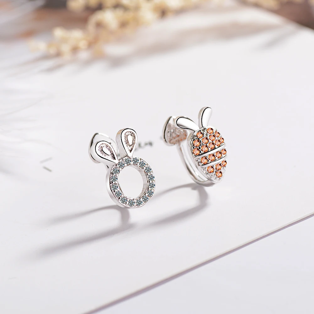 New Collection Standard 925 stamp silver color Cute Rabbit & Carrot Clear Cz Clip Earrings Asymmetric Ear Nail For Women Jewelry