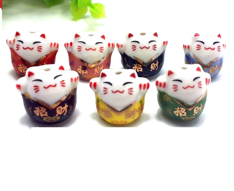 4pcs CUte Mini mixed style ceramic beads Maneki Fortune cat DIY Charm For Jewelry