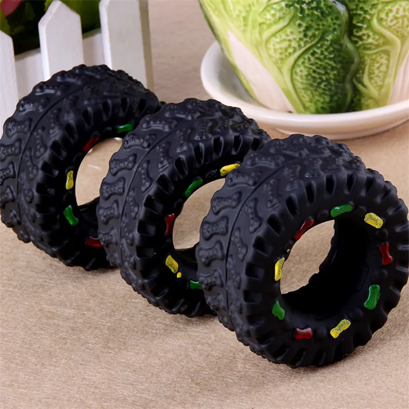 Rubber Tire Shaped Squeaky Chew Toy 3