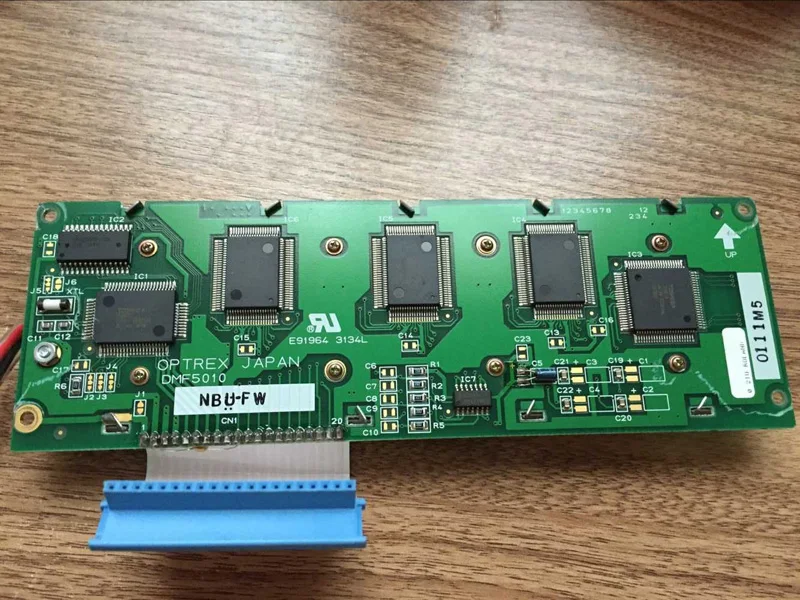 

DMF5010NBU-FW LCD SCREEN DISPLAY PANEL