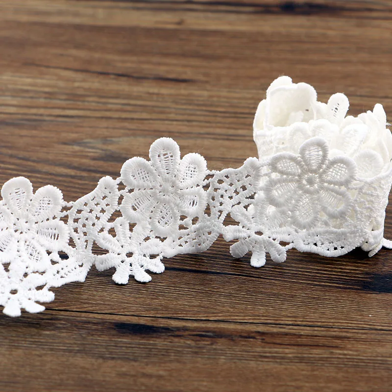 1 yards 3.1cm-4.7cm white cotton lace fabric DIY fabric lace flower gift ribbon decoration material cotton lace
