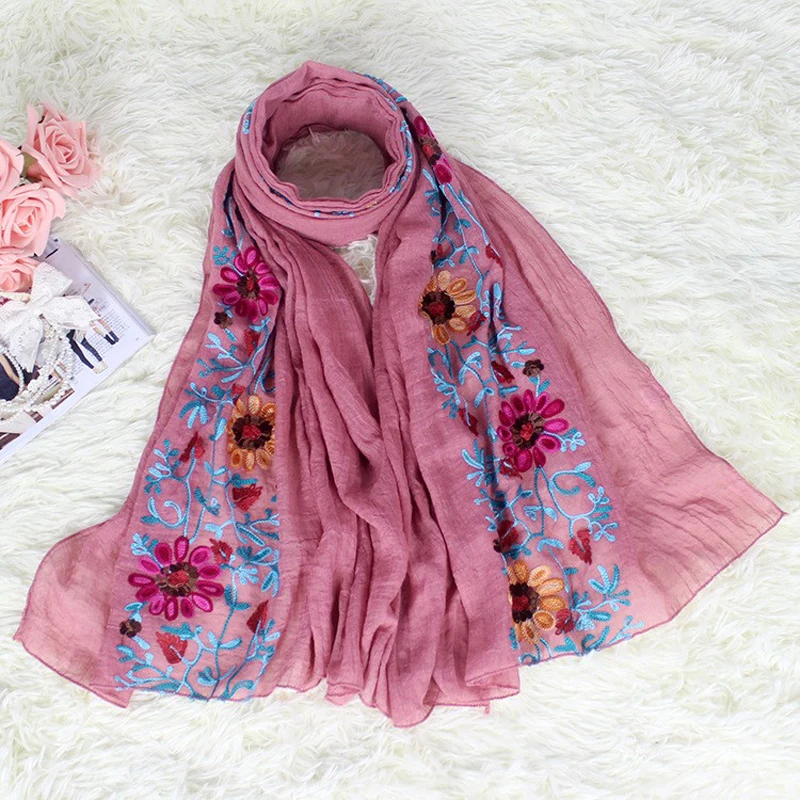 الجملة جديد وصول 10 قطعة المرأة القطن الكتان الباشمينا كيب اليدوية التطريز زهرة Mujer Bufanda اللفاع وشاح الموضة