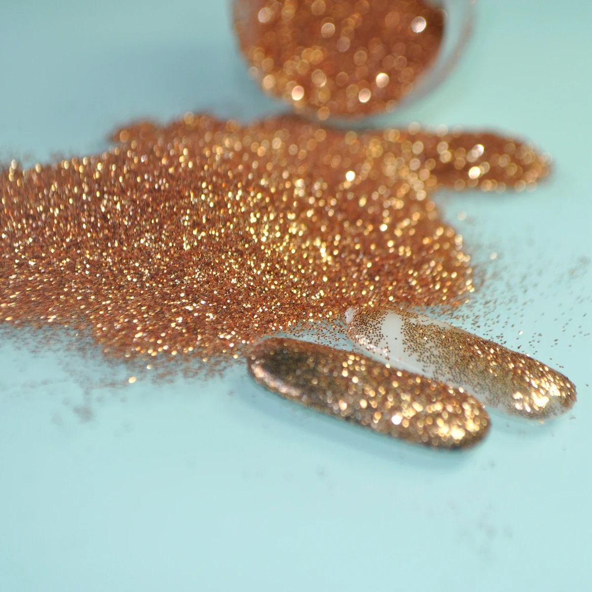 5.5g Sparkly Red Gold Glitter Nail Art Decorated Acrylic Glitter Sequins Powder Shimmer Pure Color N63